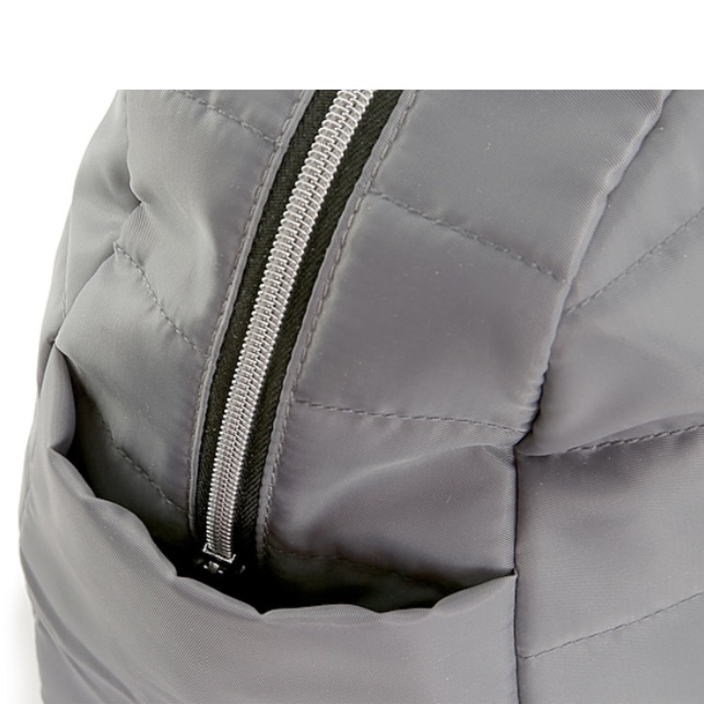 New Grey Duffle Bag - Picture 7 of 8